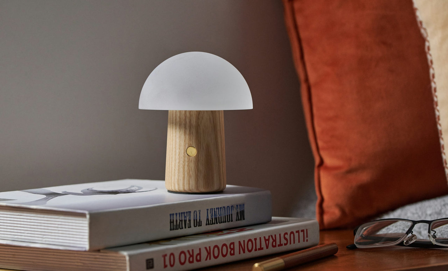 Mini Alice Mushroom Lamp