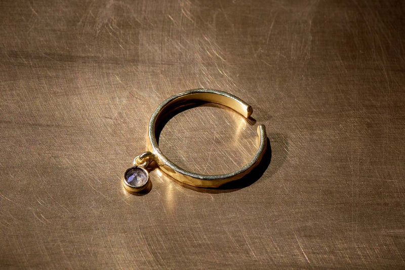 Jarna Labradorite Ring